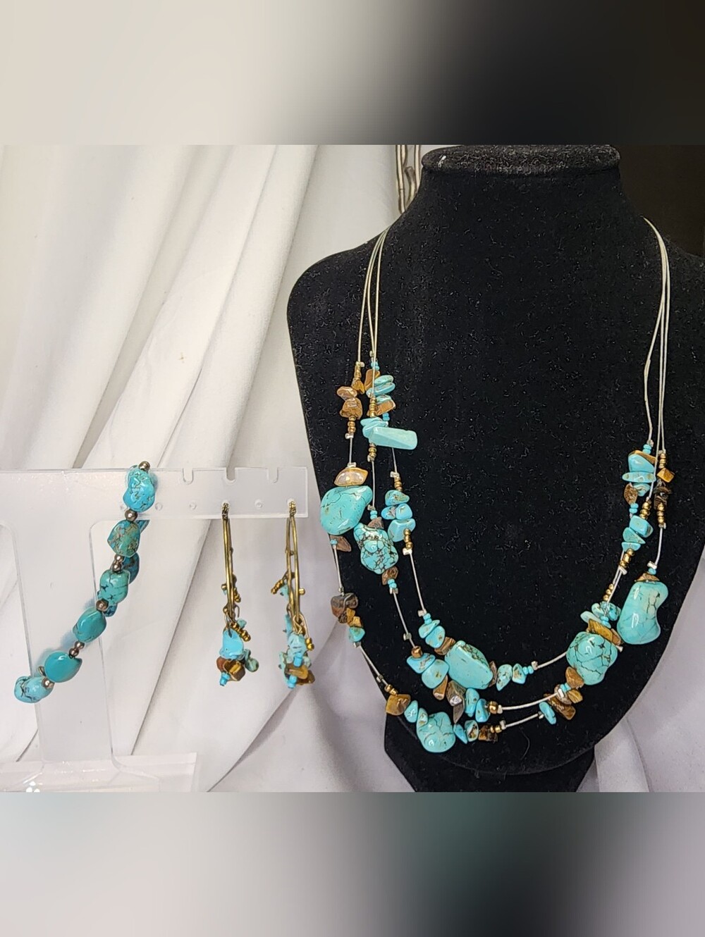 Turquoise Chip Multi-Strand Necklace, Bracelet & Earrings Set